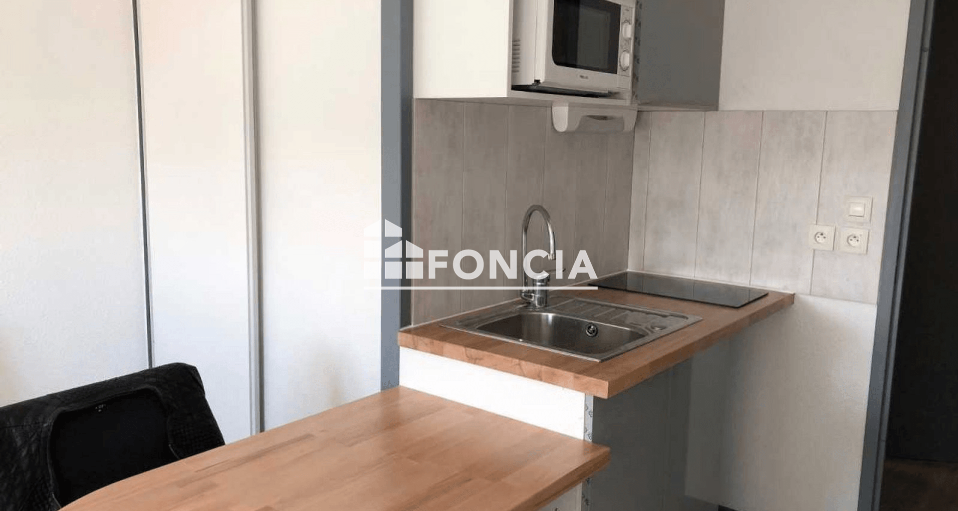 Studio meublé (18.4 m²) à louer - Villeurbanne (69100)