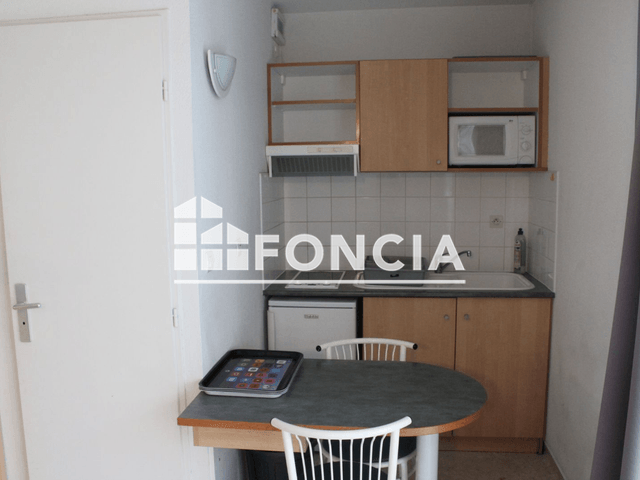 Appartement meublé 2 pièces (32.38 m²) à louer - La Rochelle (17000)