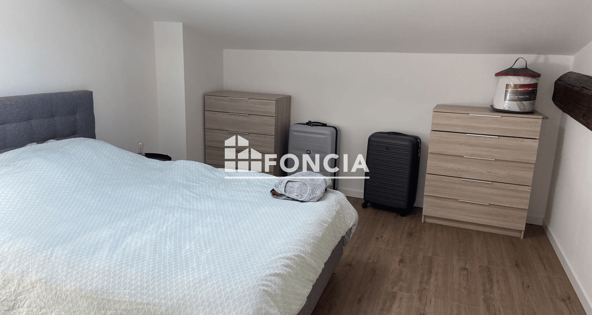 Appartement 4 pièces (89.1 m²) à louer - Villefranche-sur-saône (69400)