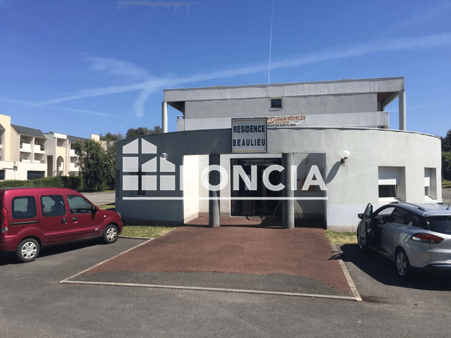 Studio meublé (13.79 m²) à louer - Poitiers (86000)