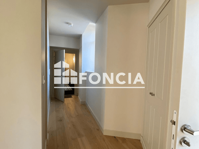 Appartement 2 pièces (59.3 m²) à louer - Poitiers (86000)