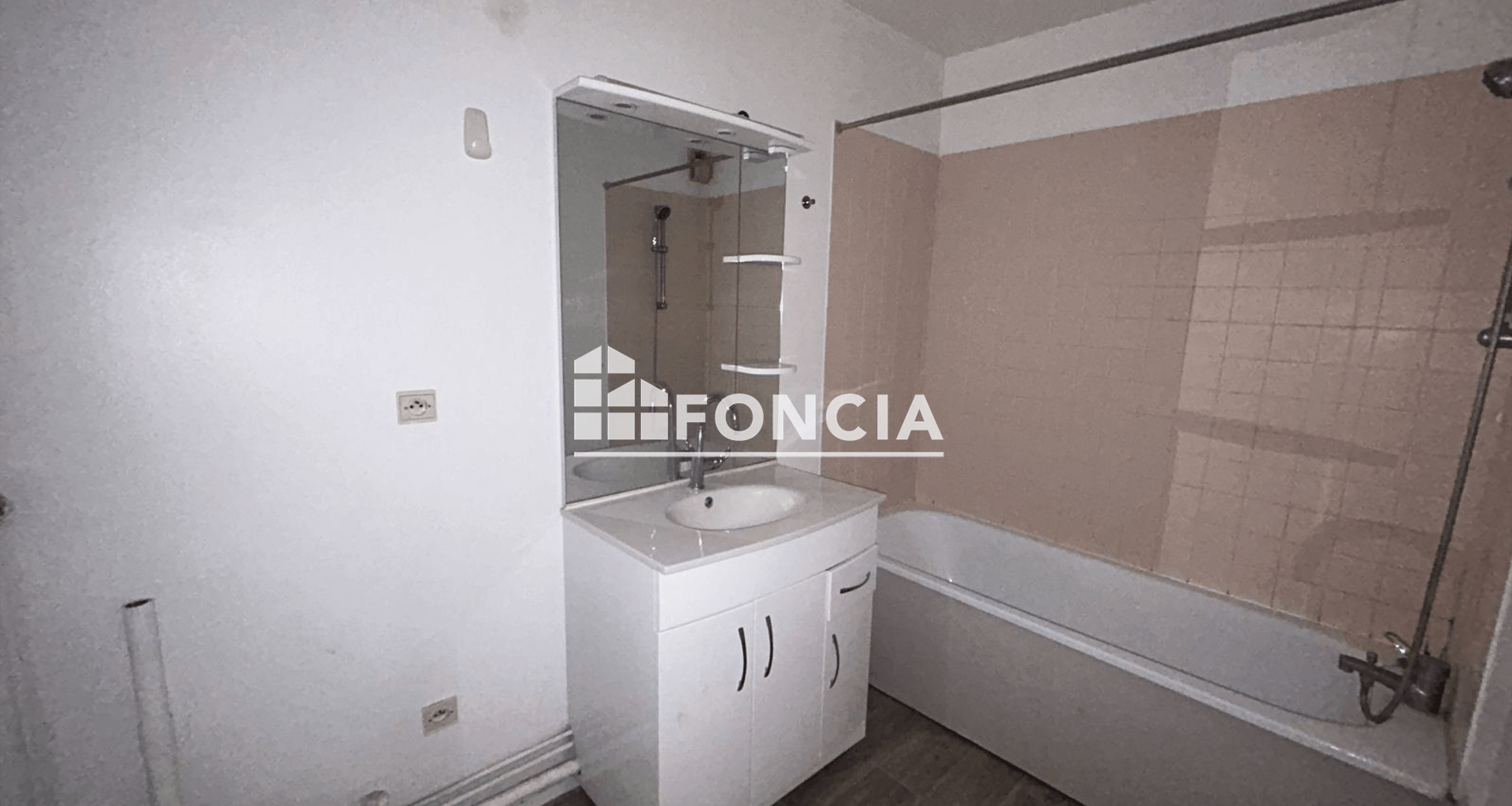 Appartement 3 pièces (65.74 m²) à louer - Clamart (92140)