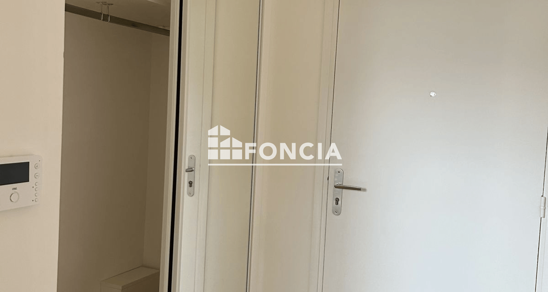 Studio (33.75 m²) à louer - Saint-ouen-sur-seine (93400)