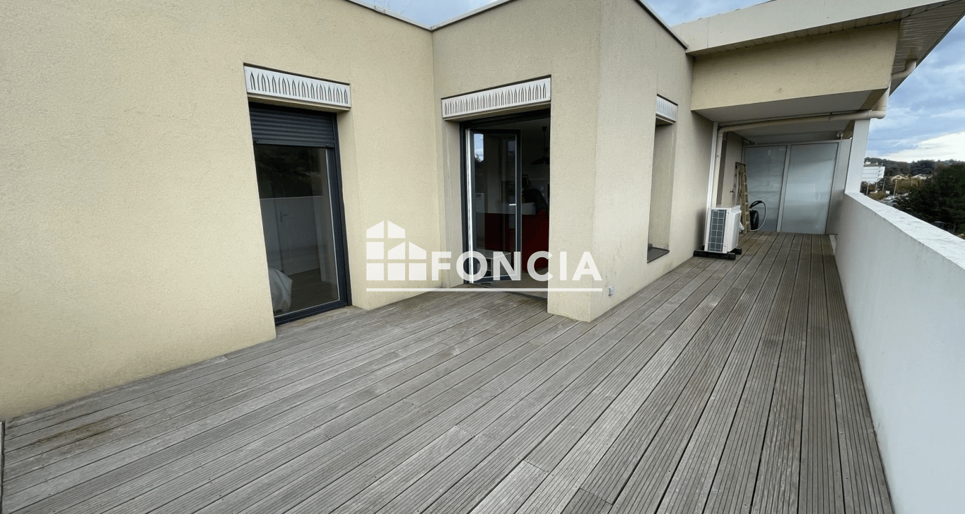 Appartement meublé 3 pièces (62.09 m²) à louer - Neuville-sur-saône (69250)