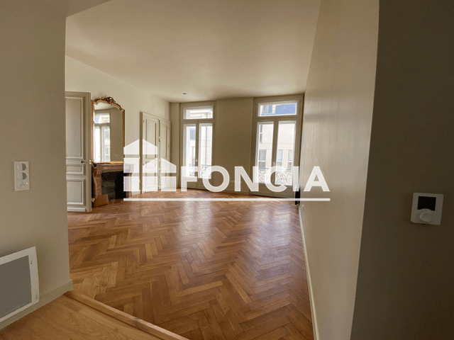 Appartement 2 pièces (59.3 m²) à louer - Poitiers (86000)