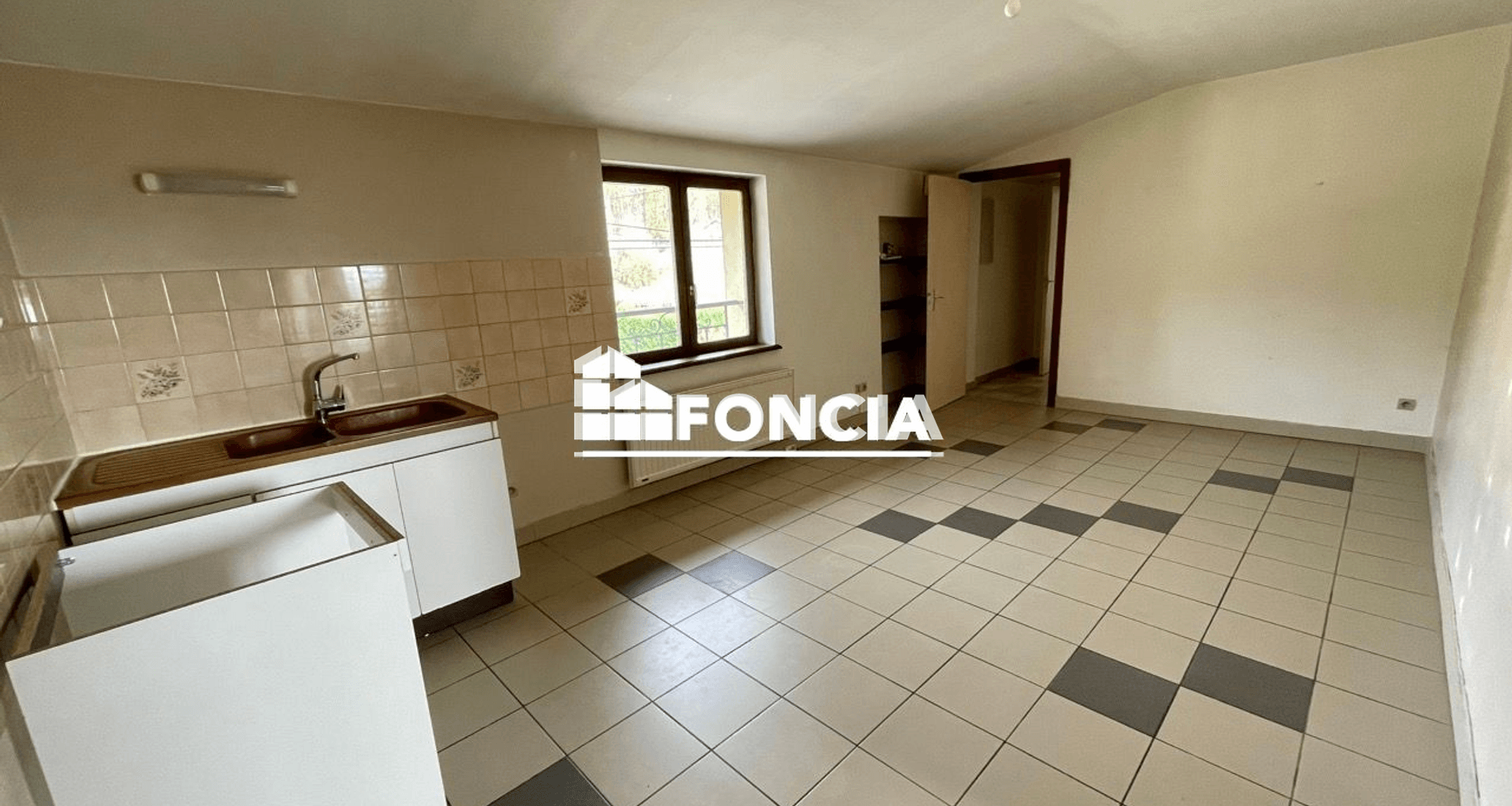 Appartement 4 pièces (81.77 m²) à louer - Reyrieux (01600)