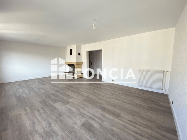 Appartement 4 pièces (92.3 m²) à louer - Limoges (87000)