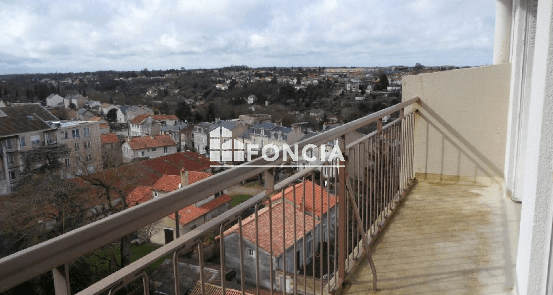 Appartement 2 pièces (44.49 m²) à louer - Poitiers (86000)