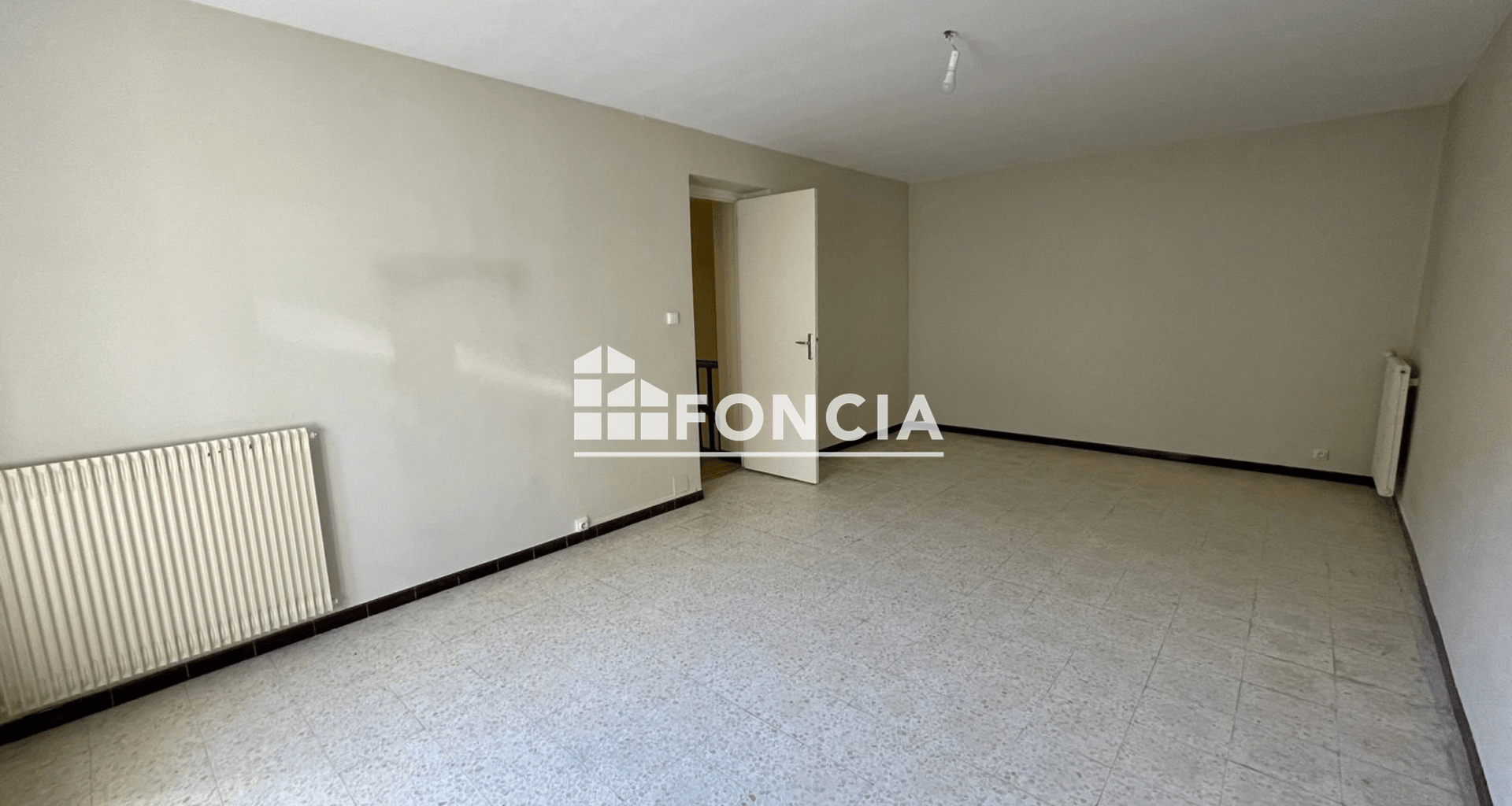 Appartement 3 pièces (84 m²) à louer - Meximieux (01800)