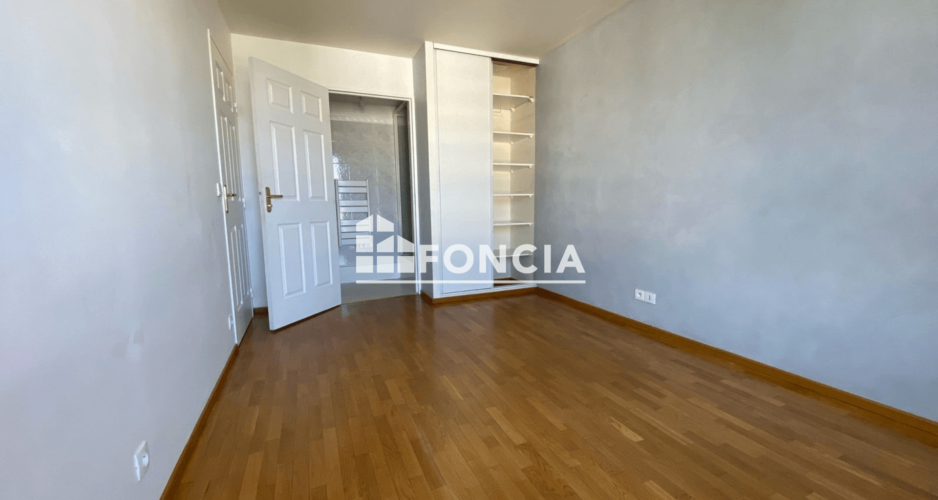 Appartement 4 pièces (79.17 m²) à louer - Saint-germain-en-laye (78100)