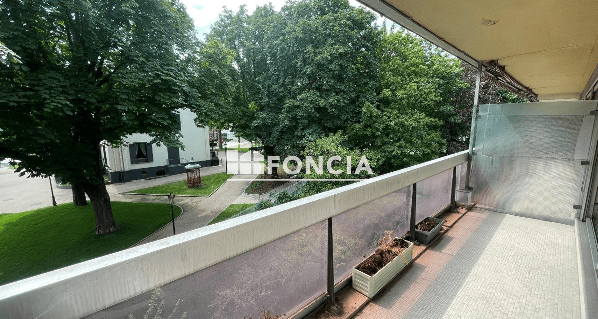 Studio (30 m²) à louer - Puteaux (92800)