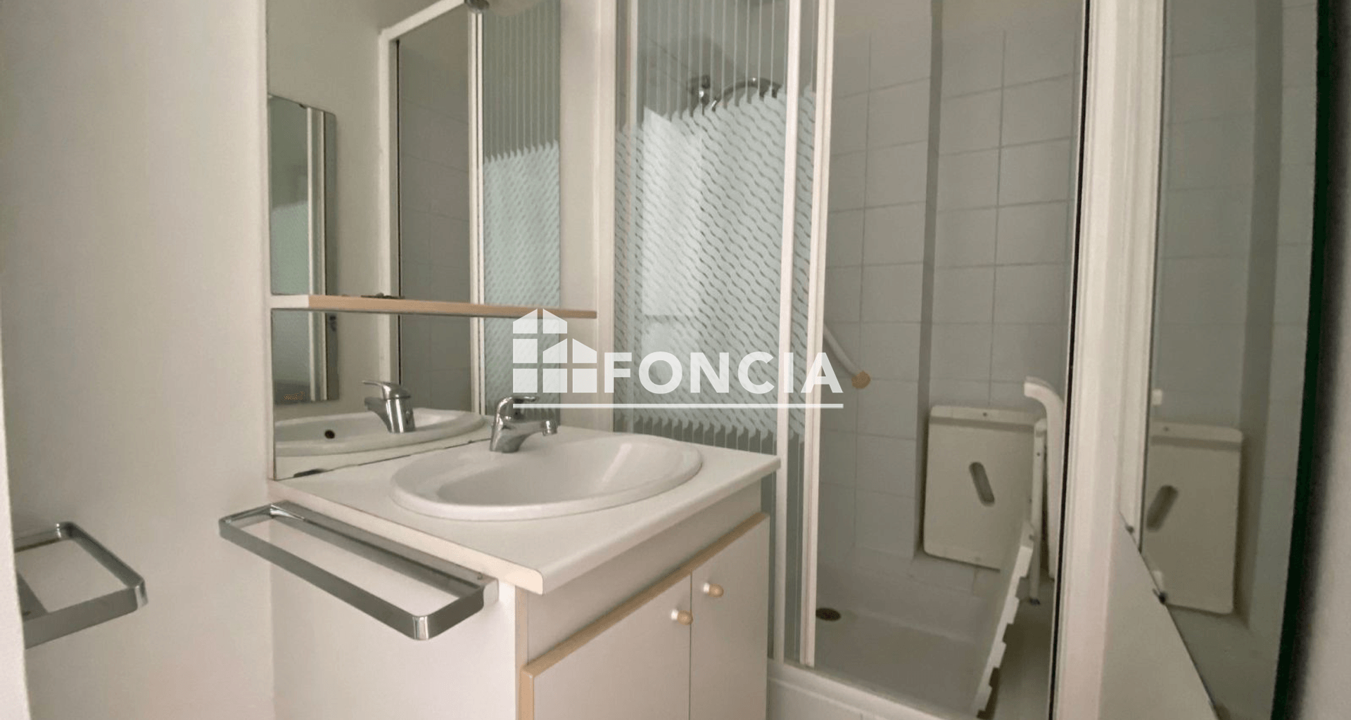 Appartement 4 pièces (103.72 m²) à louer - Poitiers (86000)