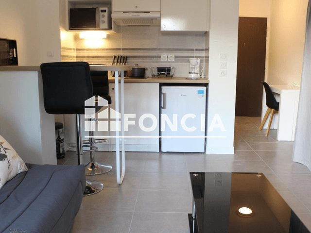 Studio meublé (22.45 m²) à louer - La Rochelle (17000)