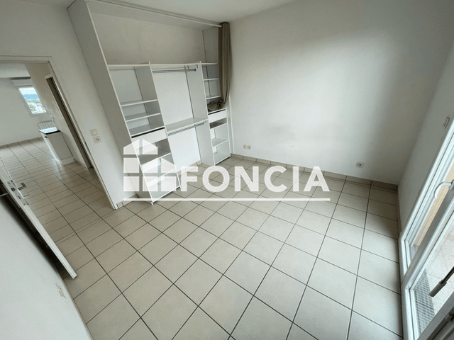 Appartement 3 pièces (77.94 m²) à louer - Decines Charpieu (69150)