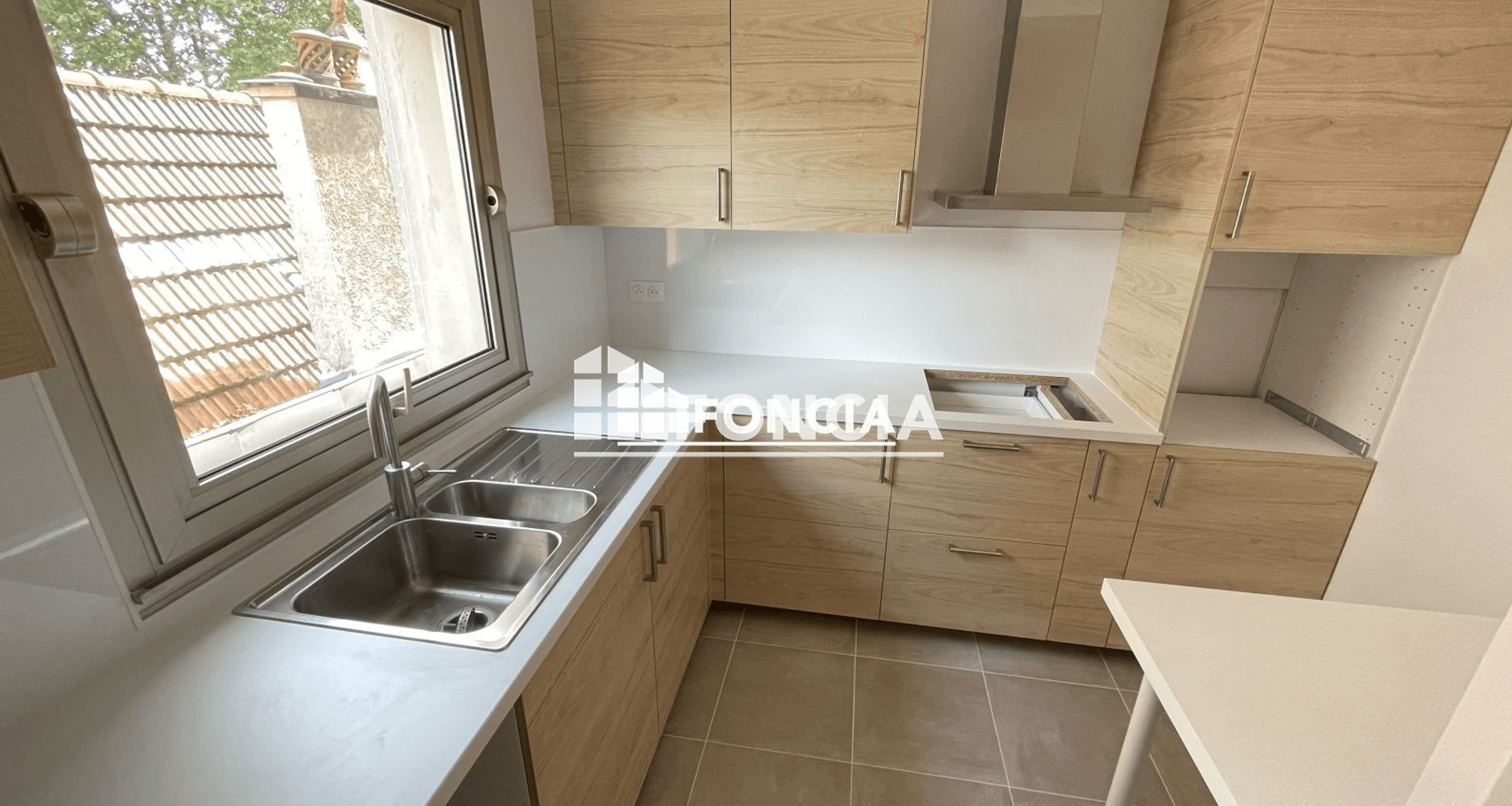 Appartement 3 pièces (72.23 m²) à louer - Neuilly-sur-seine (92200)