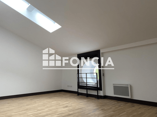 Appartement 2 pièces (53.69 m²) à louer - Rochefort (17300)