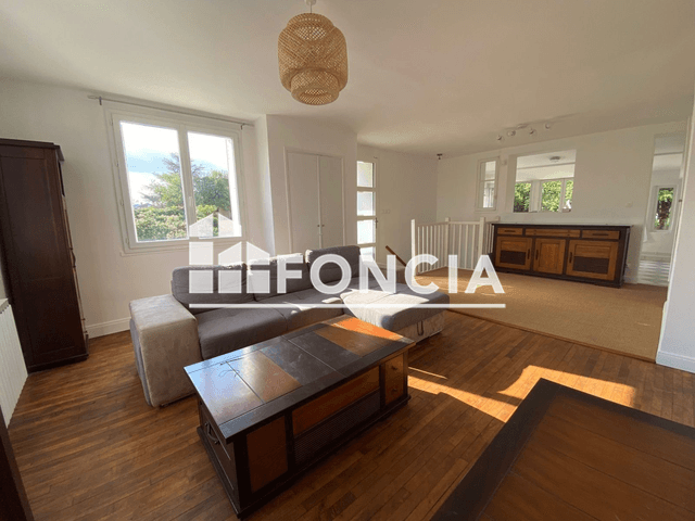 Appartement 4 pièces (110 m²) à louer - Migné-auxances (86440)