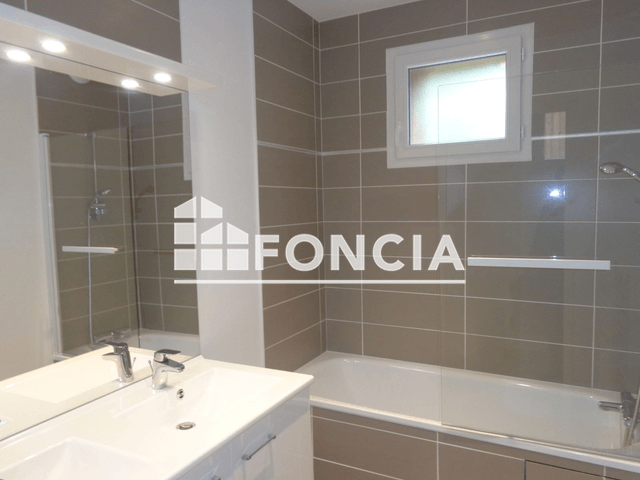 Maison 4 pièces (104.4 m²) à louer - Poitiers (86000)