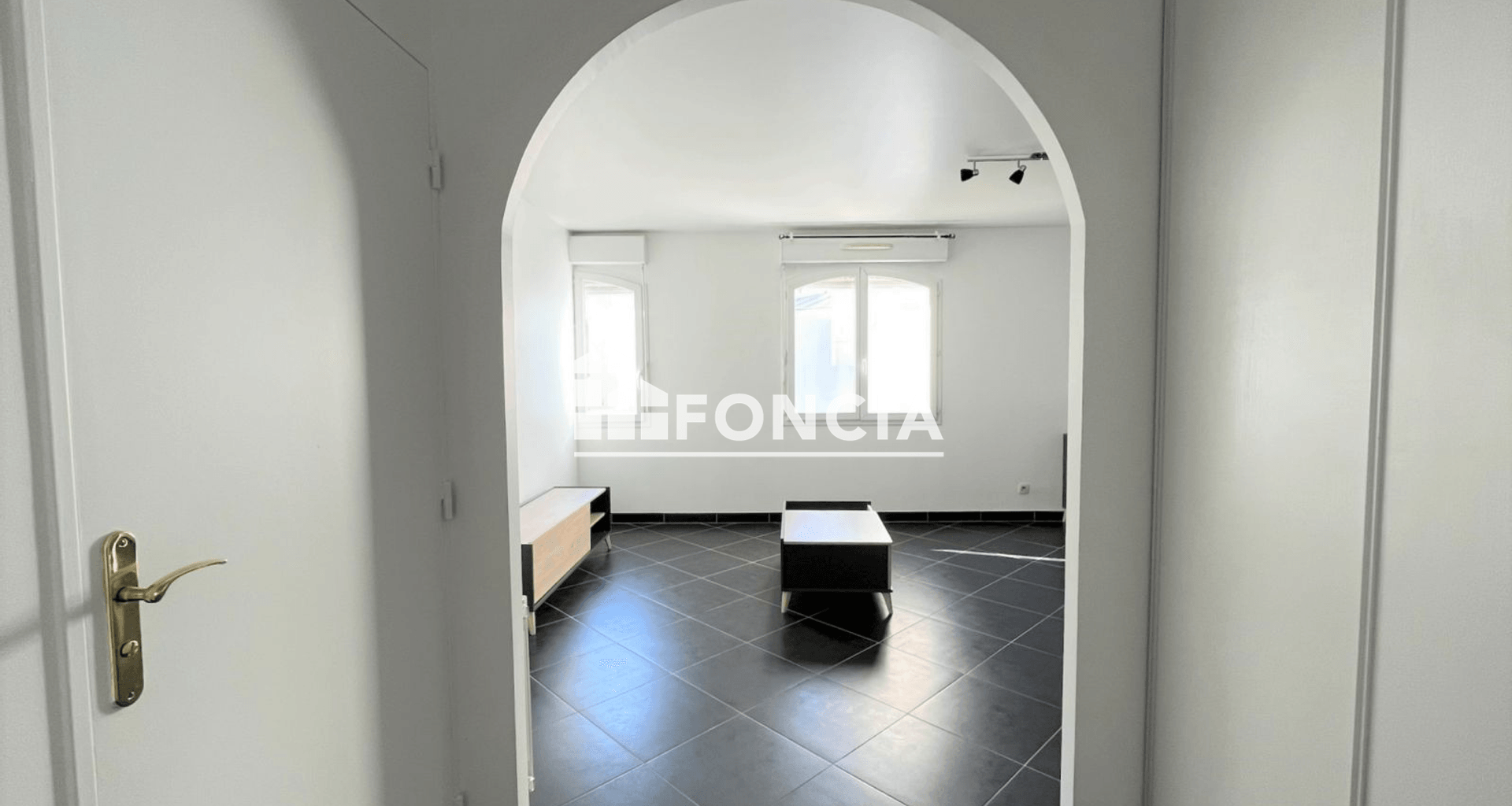 Appartement meublé 2 pièces (48.3 m²) à louer - Les Pavillons-sous-bois (93320)