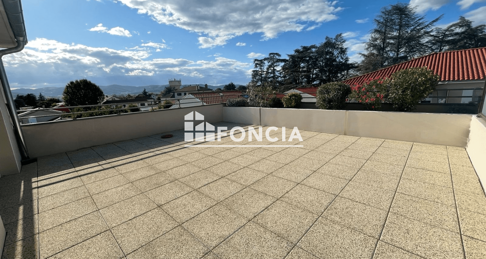 Appartement 4 pièces (101.41 m²) à louer - Chaponost (69630)