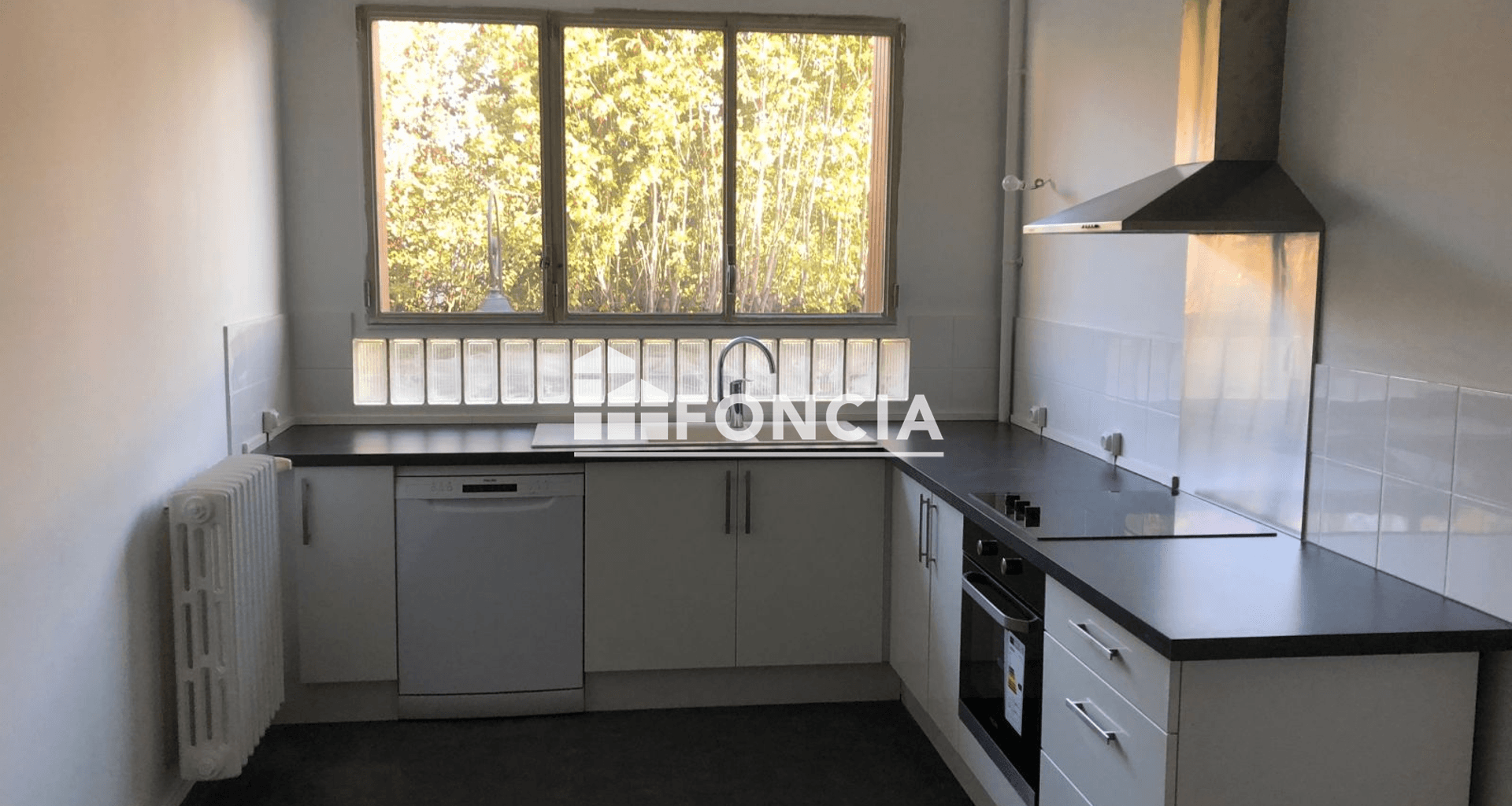 Appartement 4 pièces (115 m²) à louer - Saint-germain-en-laye (78100)