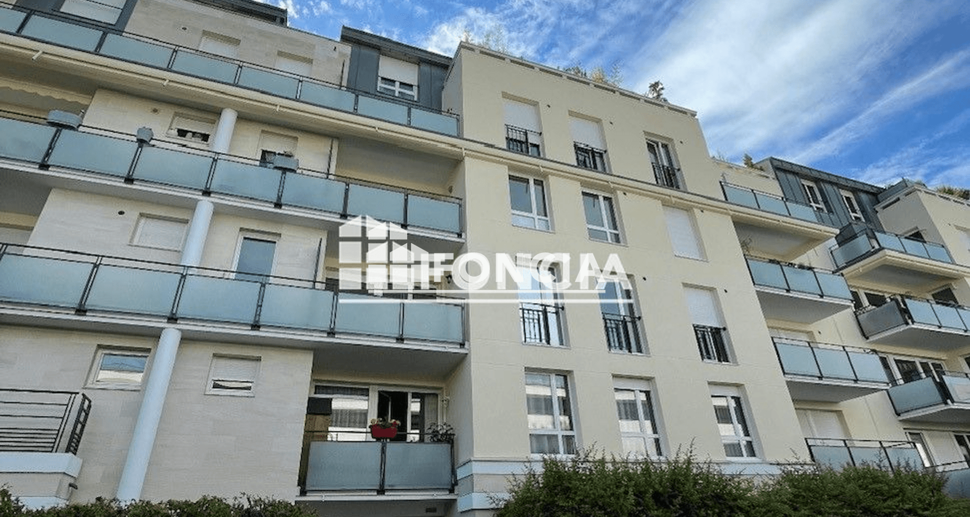 Appartement 2 pièces (43.91 m²) à louer - Carrières-sur-seine (78420)