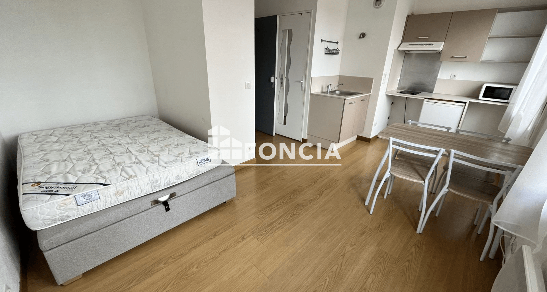 Studio (20.94 m²) à louer - ÉLancourt (78990)