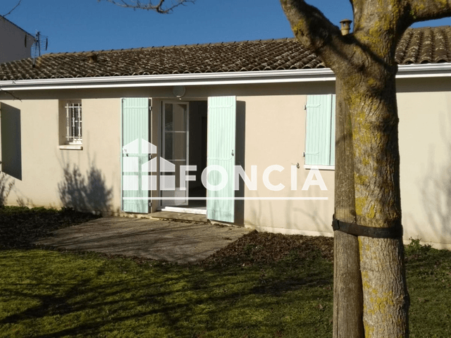 Maison 4 pièces (89.36 m²) à louer - Rioux (17460)