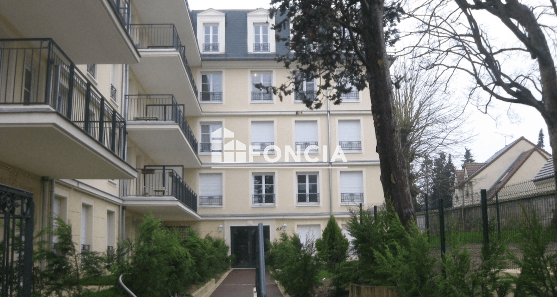 Appartement 3 pièces (59.4 m²) à louer - Saint-cyr-l'école (78210)