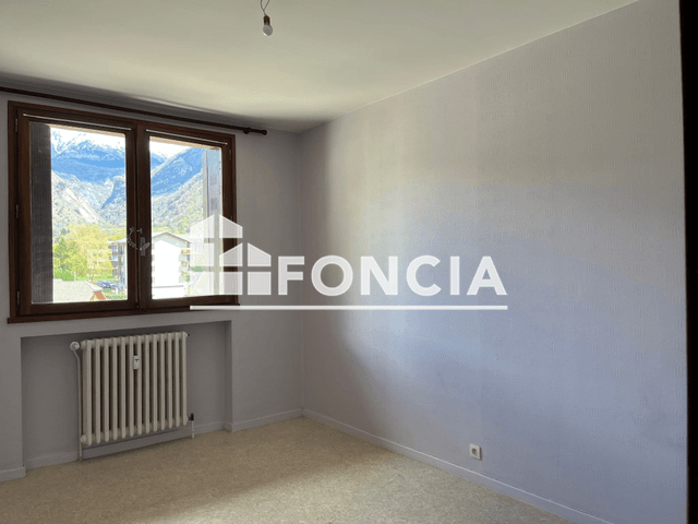 Appartement 4 pièces (94.1 m²) à louer - La Chambre (73130)