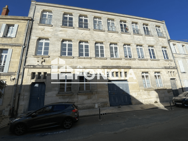 Appartement 3 pièces (61.79 m²) à louer - Rochefort (17300)
