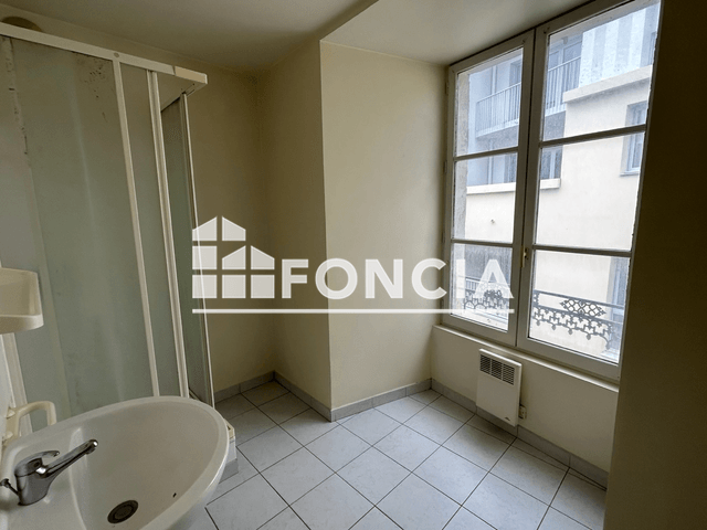 Appartement 2 pièces (42.4 m²) à louer - Chatellerault (86100)