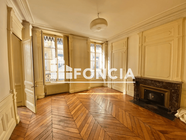Appartement 3 pièces (98.8 m²) à louer - Lyon 1ᵉʳ (69001)