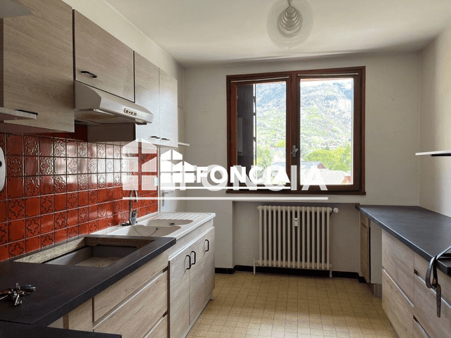 Appartement 4 pièces (94.1 m²) à louer - La Chambre (73130)