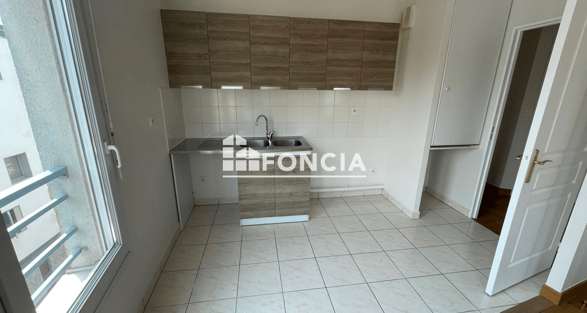 Appartement 2 pièces (47.99 m²) à louer - Paris 15ᵉ (75015)