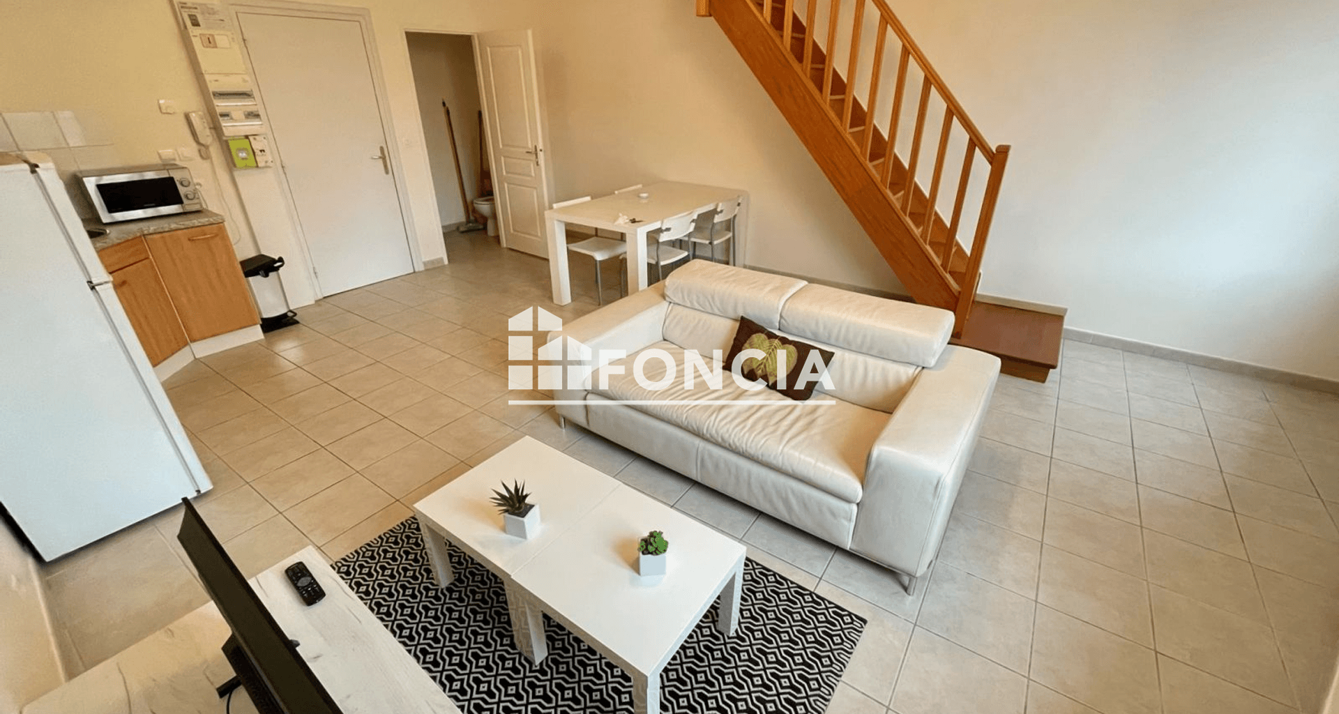 Appartement meublé 2 pièces (43.58 m²) à louer - Lagnieu (01150)