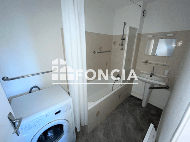 Appartement meublé 2 pièces (33.97 m²) à louer - Chatellerault (86100)
