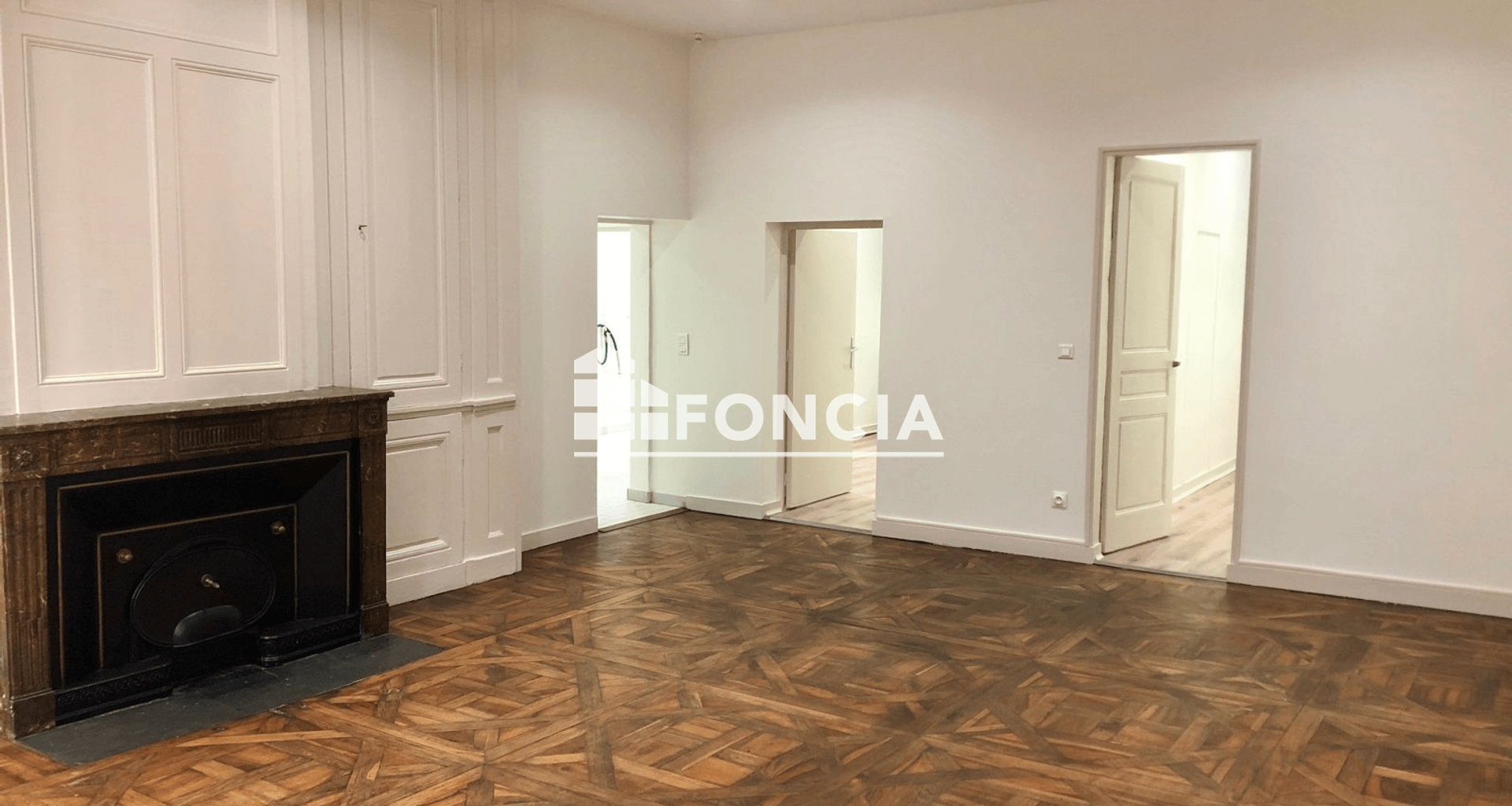 Appartement 4 pièces (87.37 m²) à louer - Lyon 1ᵉʳ (69001)