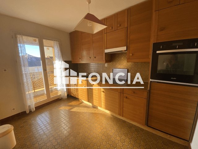 Appartement 2 pièces (63.59 m²) à louer - Poitiers (86000)