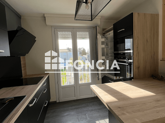 Appartement 2 pièces (53.8 m²) à louer - Niort (79000)