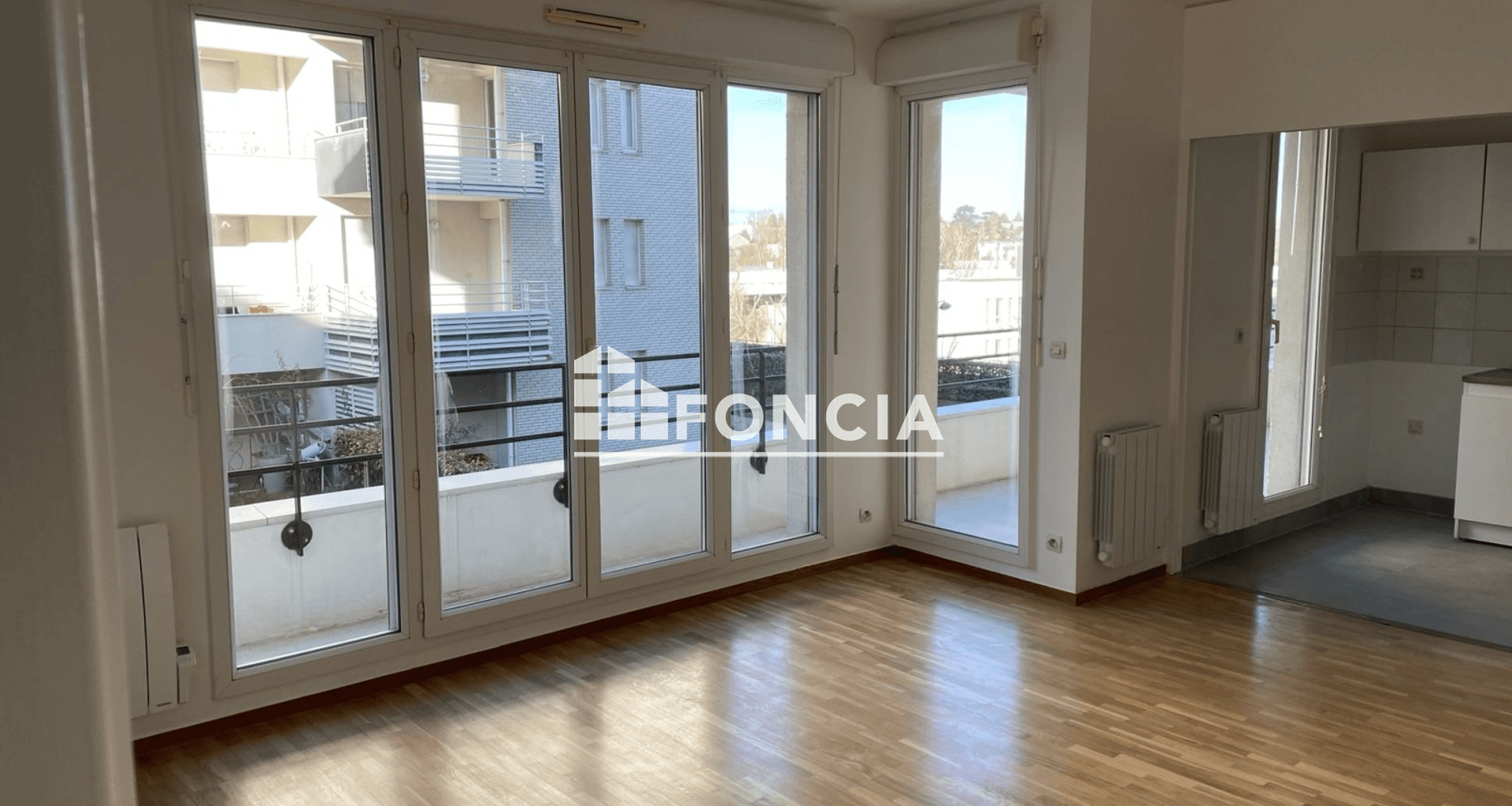 Appartement 4 pièces (83.97 m²) à louer - Saint-germain-en-laye (78100)