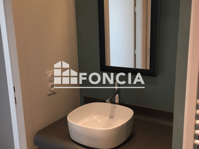 Appartement 3 pièces (72.9 m²) à louer - La Rochelle (17000)