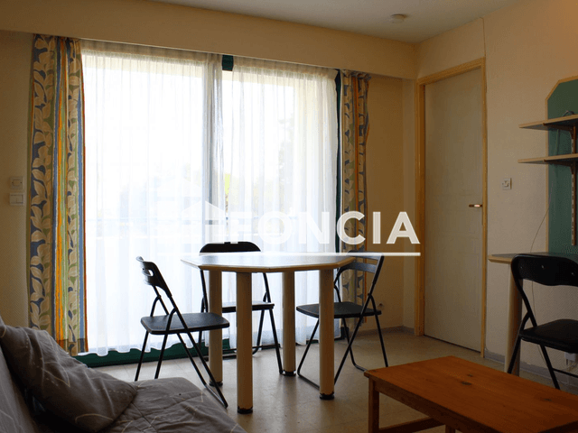 Appartement meublé 2 pièces (34.92 m²) à louer - La Rochelle (17000)
