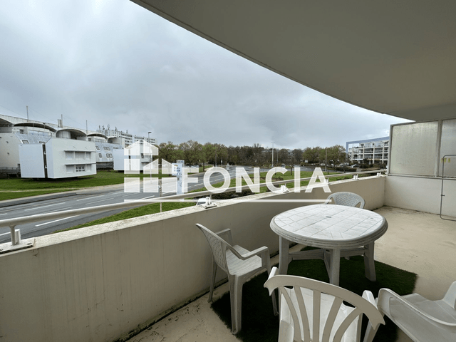 Appartement meublé 2 pièces (29 m²) à louer - La Rochelle (17000)