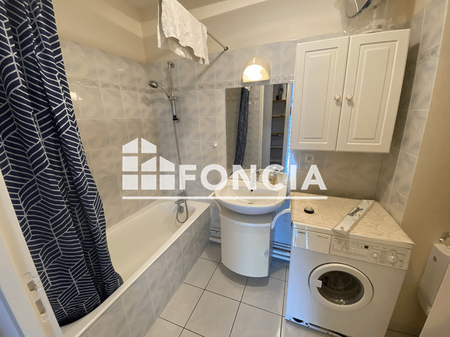 Studio meublé (24.62 m²) à louer - La Rochelle (17000)