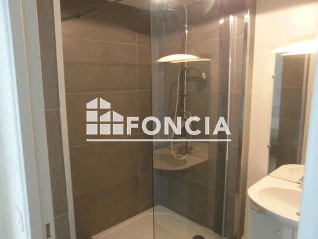 Studio meublé (30.47 m²) à louer - La Rochelle (17000)