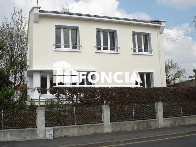Maison 6 pièces (107.34 m²) à louer - Niort (79000)