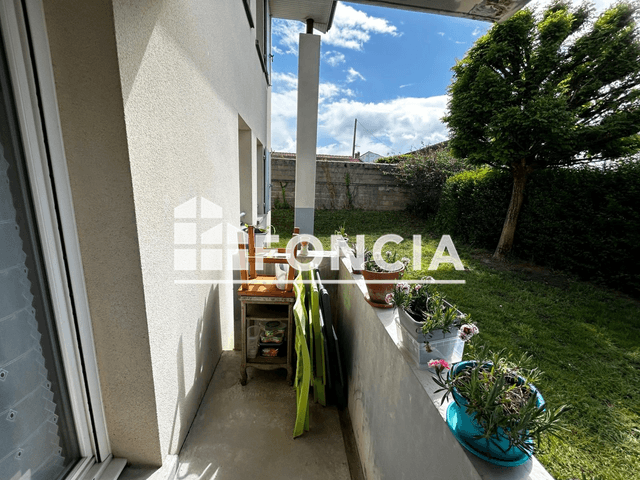 Appartement 2 pièces (43.22 m²) à louer - Saintes (17100)