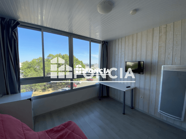 Studio meublé (18.05 m²) à louer - La Rochelle (17000)