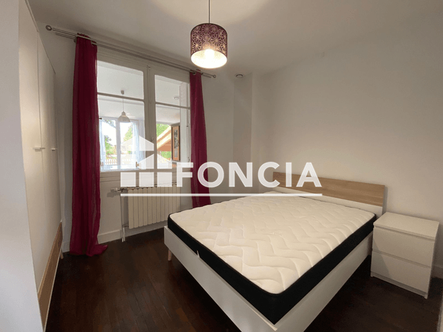 Appartement 4 pièces (110 m²) à louer - Migné-auxances (86440)